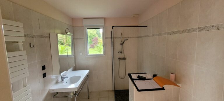 Jlb Renovation Renovation Interieure Plouha Salle D Eau Plouha Avant